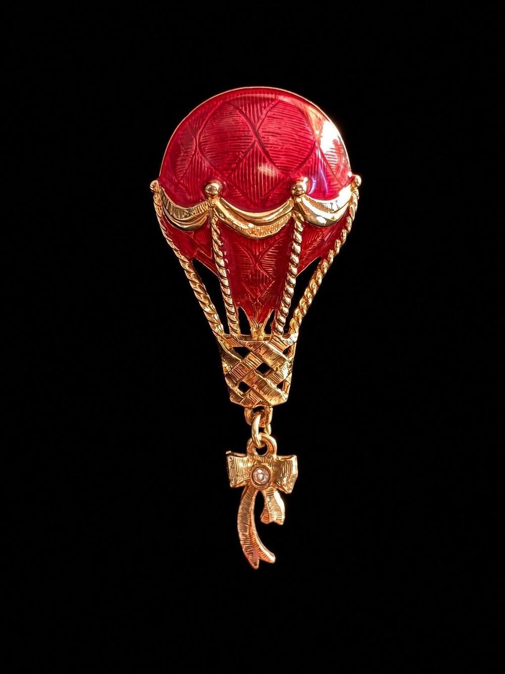 Vintage 1994 Avon "Winds of Charm" Red Enamel Hot Air Balloon Brooch